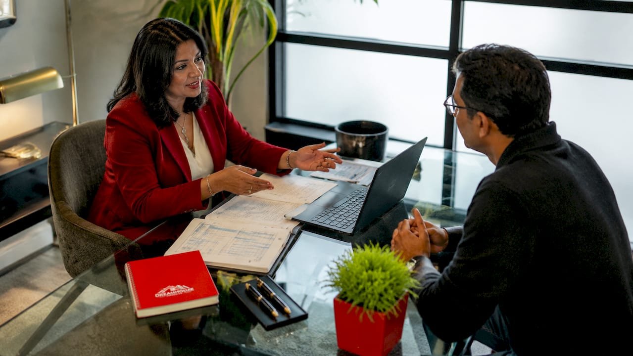 Mortgage broker consulting self-employed client